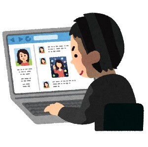 謎の女性声優が他の女性声優の顔を奪う・・・