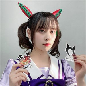 【画像】前田佳織里さん、集合写真だとやっぱりかわいい