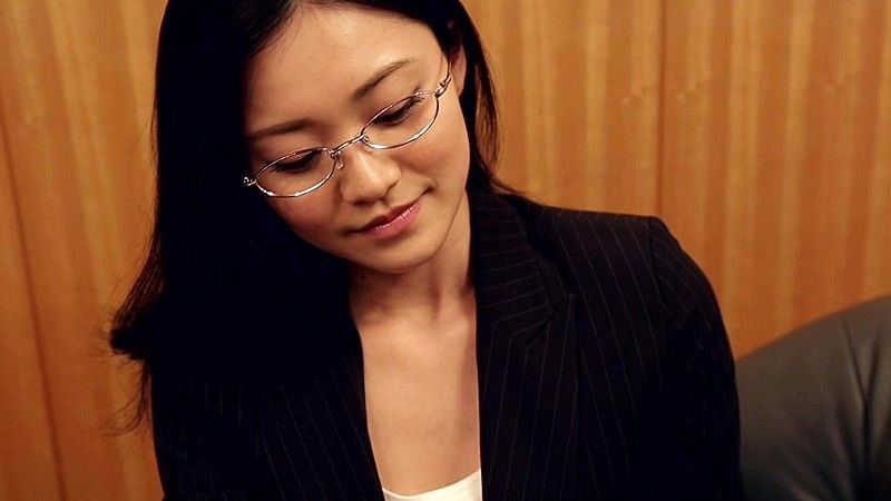 社内恋愛プラトニック 西村麻依