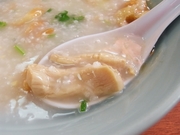 R0017679_謝甜記の中華粥のスジ