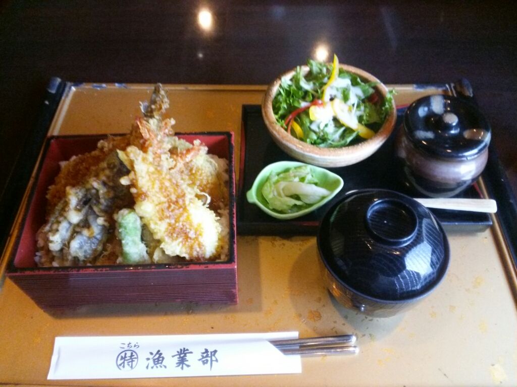 仙台出張生活 浜の漁師居酒屋 特 漁業部 ランチ天重 1 026円 Kochan S ベランダ菜園blog マンションガーデニング 家庭菜園 仙台グルメ キャンペーン情報等