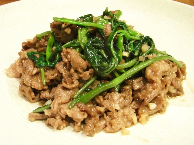 R0019993_空芯菜と牛肉のナンプラー炒め_20090813