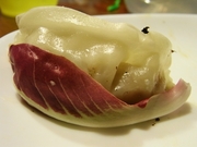 R0015147_餃子もチコリで巻く