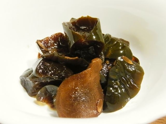 R0052068_どでかキュウリのキューちゃん風漬物_20120813