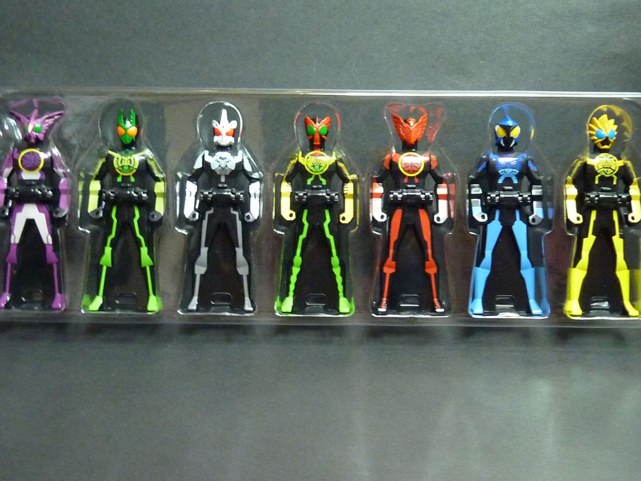 レンジャーキーセット 仮面ライダーオーズ レビュー : グレスケ レンジャーキーセット 仮面ライダーオーズ レビュー : グレスケ