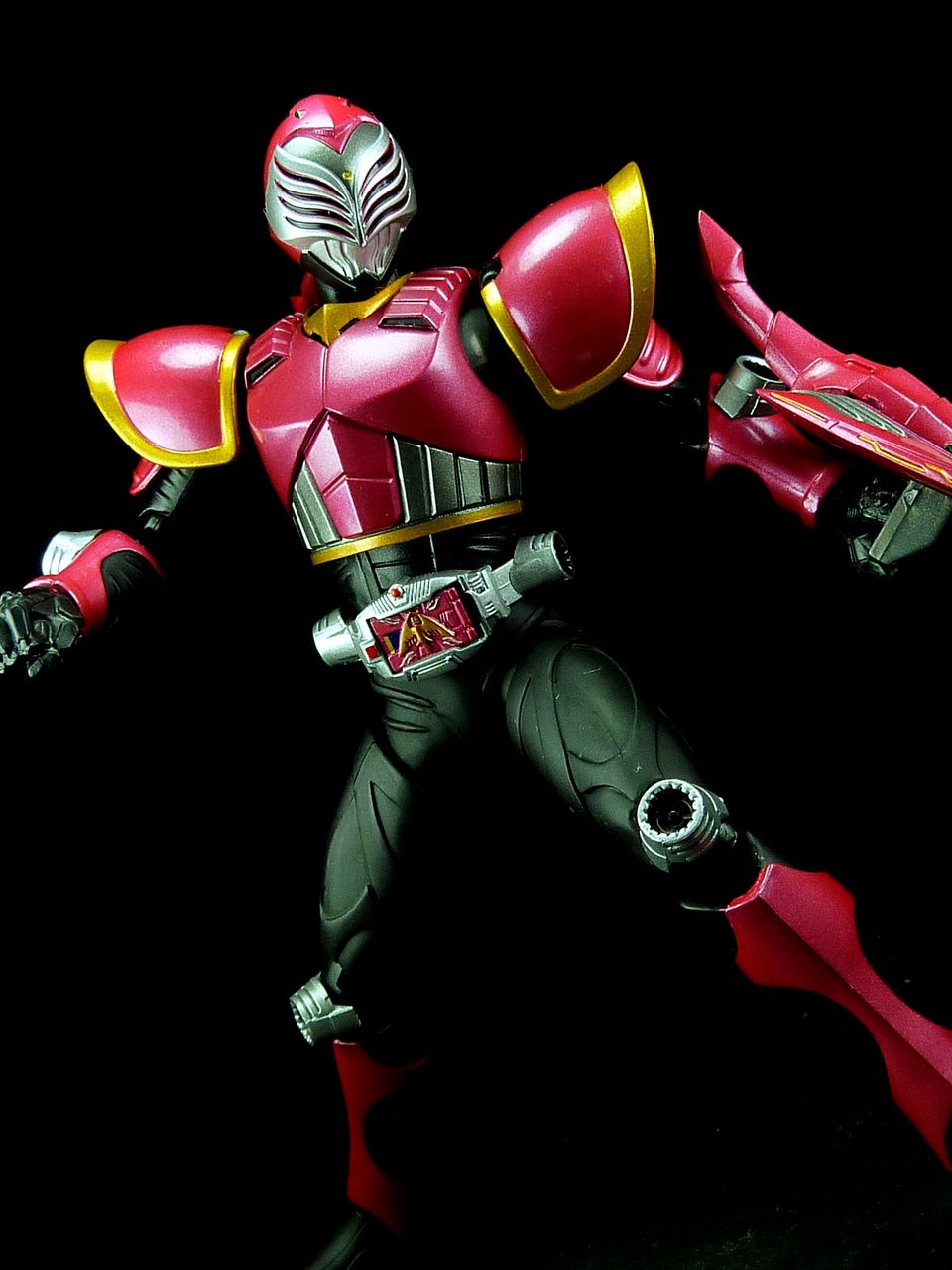 S.H.フィギュアーツ 仮面ライダーライア レビュー : グレスケワールド
