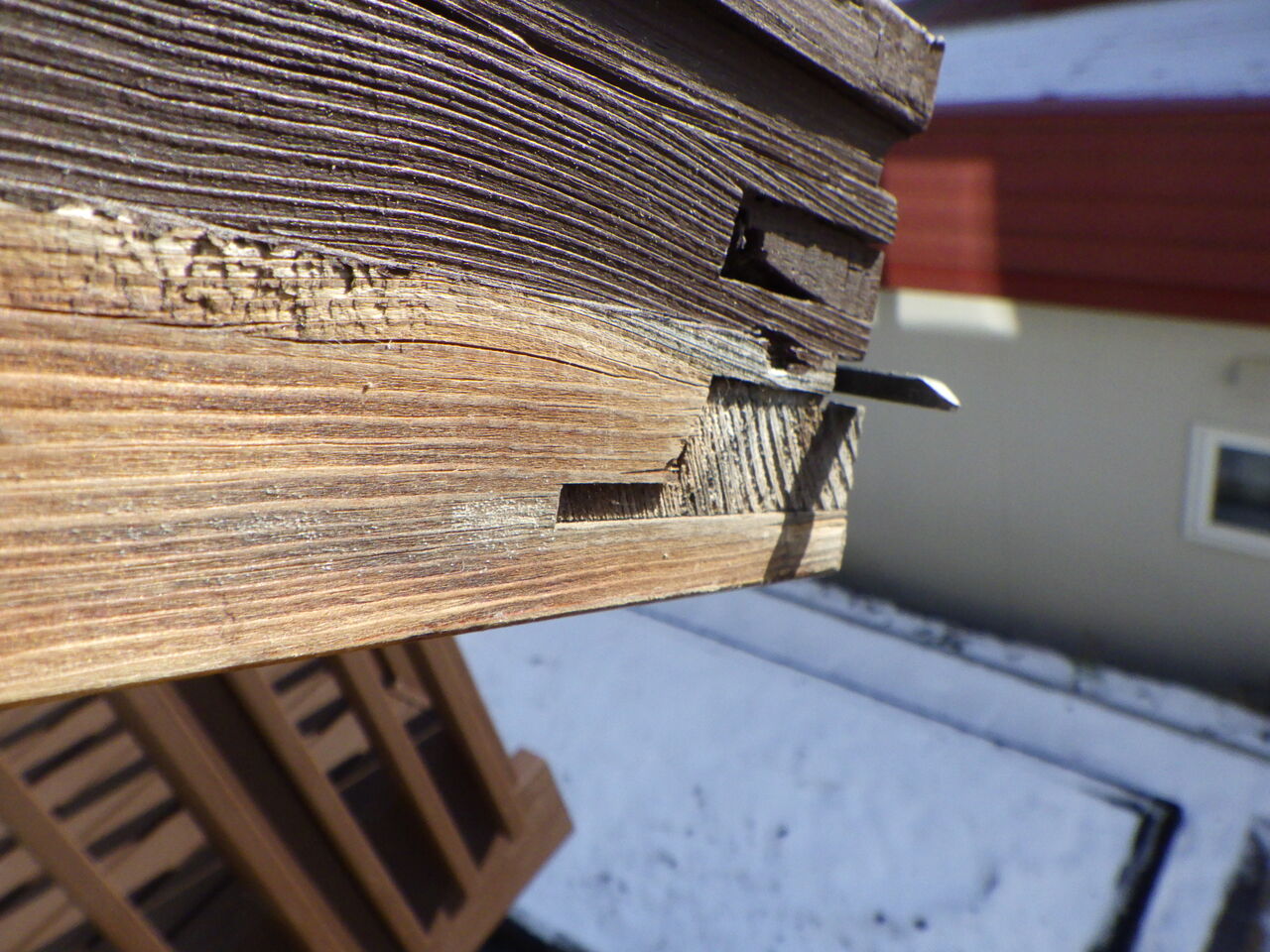 スウェーデンハウス窓枠内側塗装 グリーンペイント スタッフのブログ