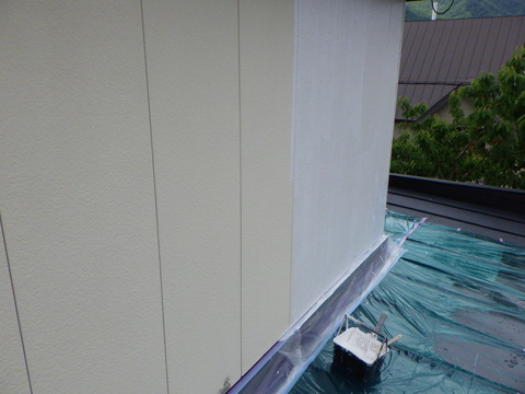 カチオンエポキシシーラー下塗り