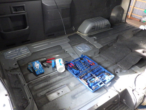 荷台も全部はがします！