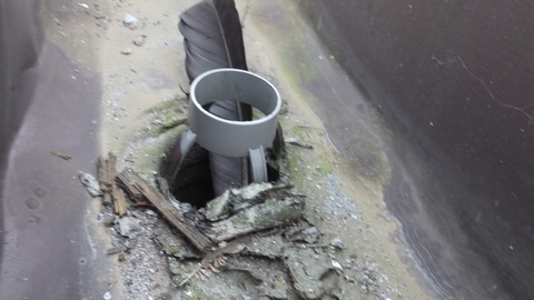 排水口が詰まりかけていた