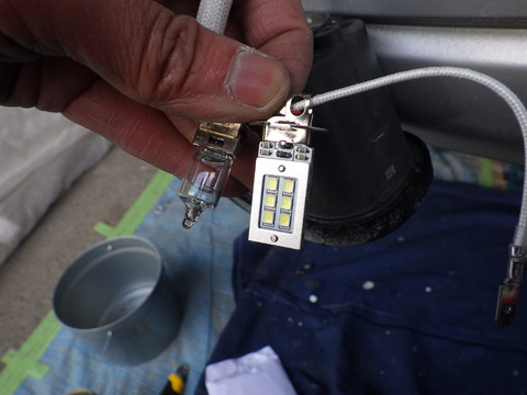 LEDフォグランプ球に交換