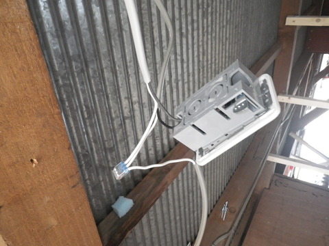 配線、楽しそうです