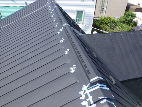 トタン端部のシーリング施工