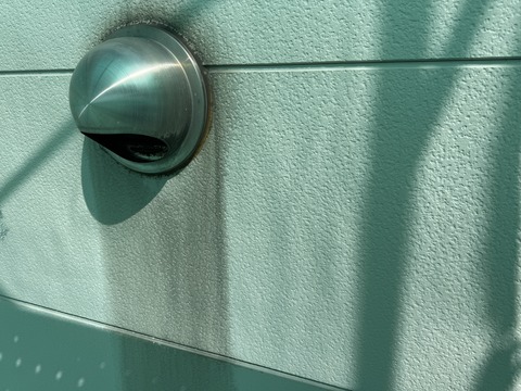 シリコンシーリングの汚染