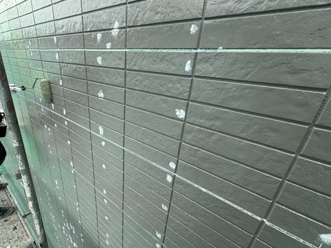 上塗り塗装（凹部仕上げ）