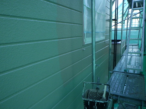 中塗り後の上塗り