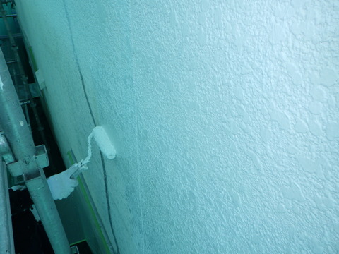 微弾性フィラー塗装