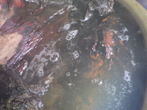 ぐつぐつ煮ていきます