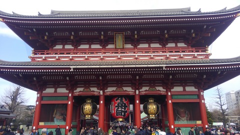 浅草寺は大きいですね~