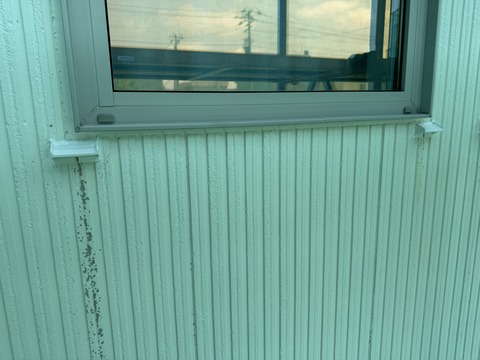 窓下伝い水防止水切り取付け