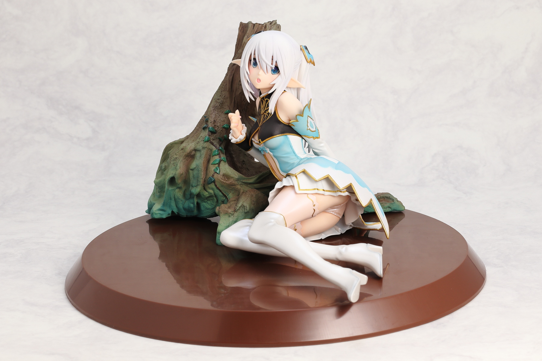 エ*レ様 ブレードアークス from シャイニングEX アルティナフィギュア 51SjBTLWB0L._UF894,1000_QL80_.jpg
