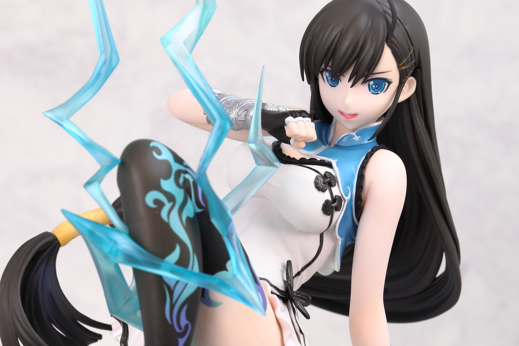 ブレードアークス from シャイニングEX 白き雷龍 パイロン ブレードアークス from シャイニングEX 白き雷龍 パイロン