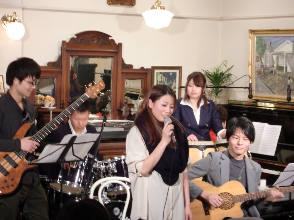 スカーレットの小鳥一周年記念ライブ Gring Glo Official Blog