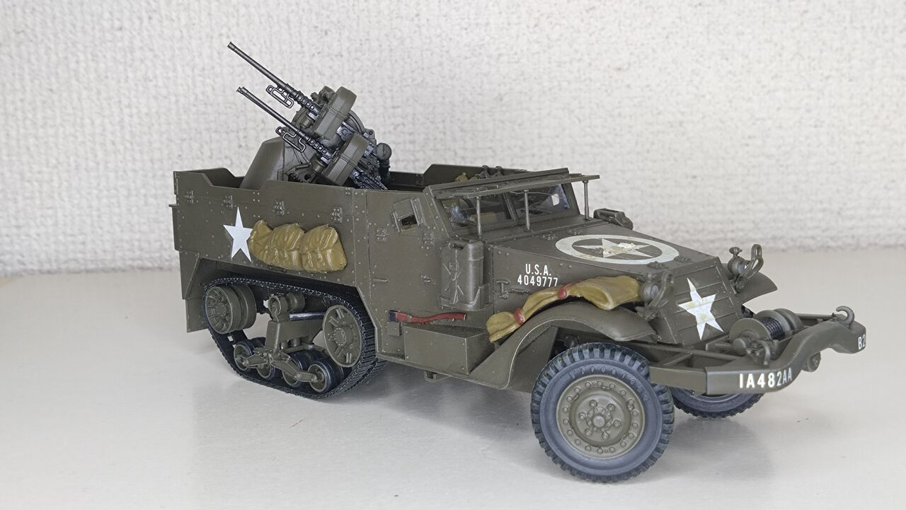 タミヤ 1/35 M16スカイクリーナー : 紫の倉庫(仮) タミヤ 1/35 M16スカイクリーナー : 紫の倉庫(仮)