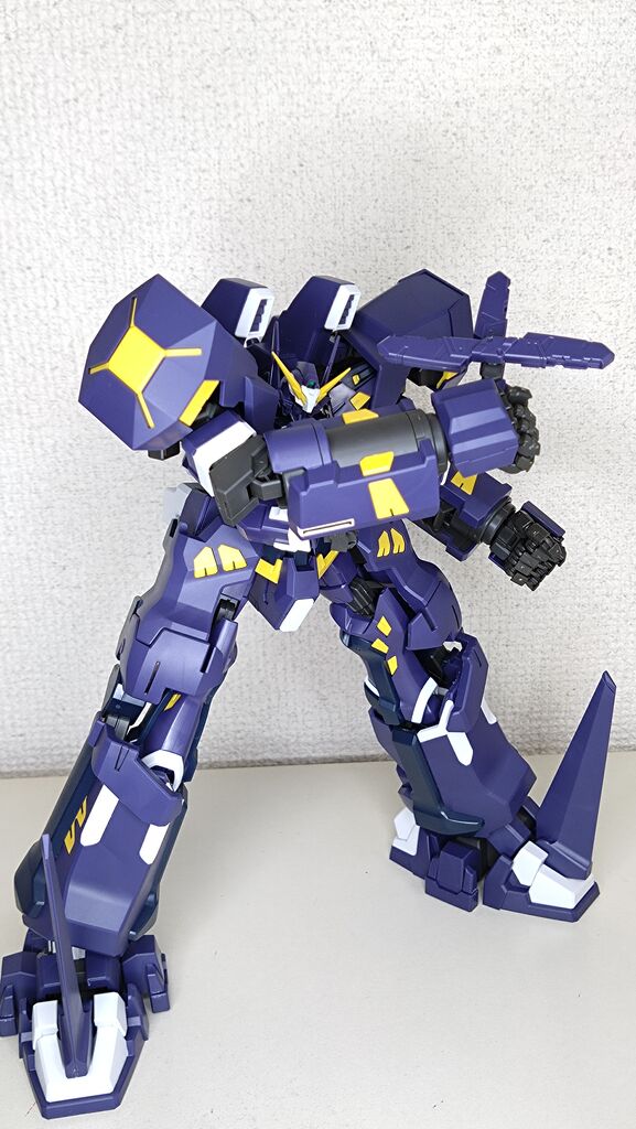 HG ヒュッケバインボクサー│株式会社BANDAI SPIRITS