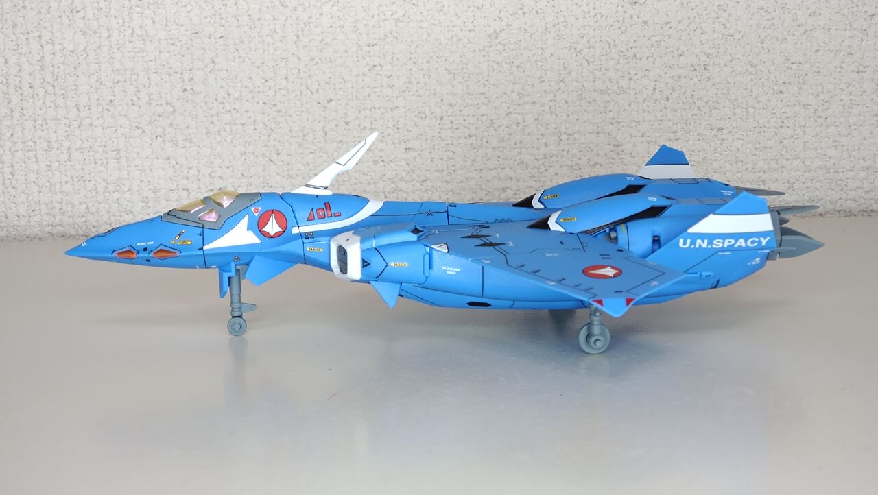 HG VF-22SシュトゥルムフォーゲルⅡ(マックス機) : 紫の倉庫(仮)