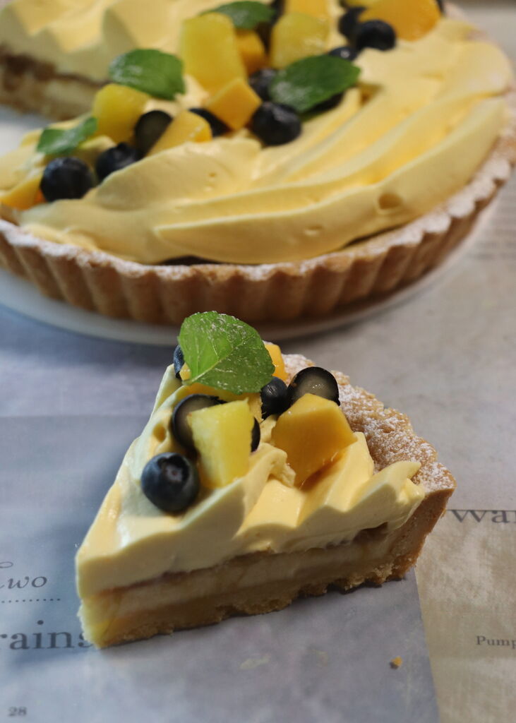 マンゴーとルバーブのタルト フロマージュ お菓子のdiary マンゴーとルバーブのタルト フロマージュ お菓子のdiary