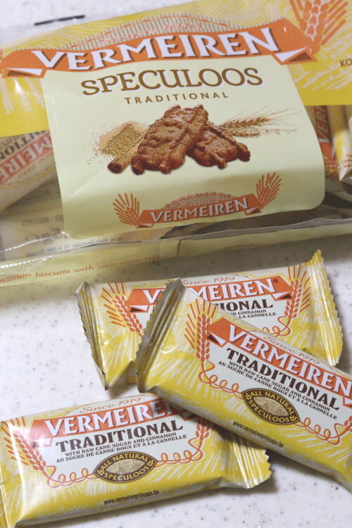 ベルギーのカラメルビスケット お菓子のdiary ベルギーのカラメルビスケット お菓子のdiary
