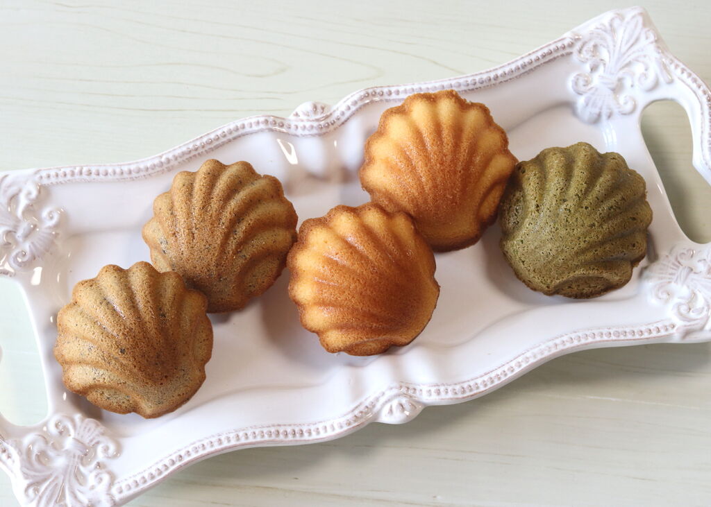 通信レッスン 深型マドレーヌ 4種類 お菓子のｄｉａｒｙ