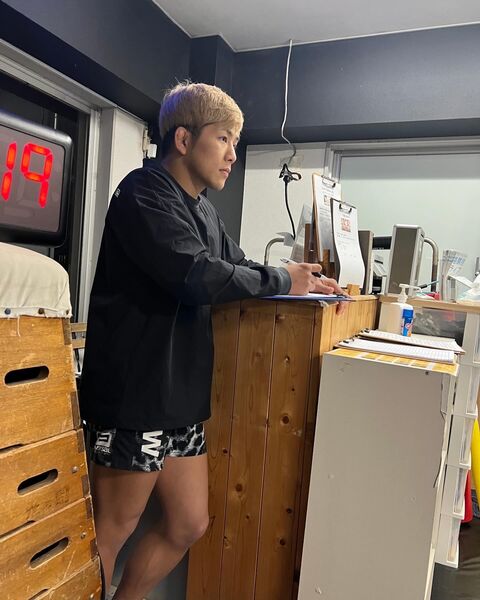 8910C9DE-592F-4AC4-8DD9-D36664D9A7FC