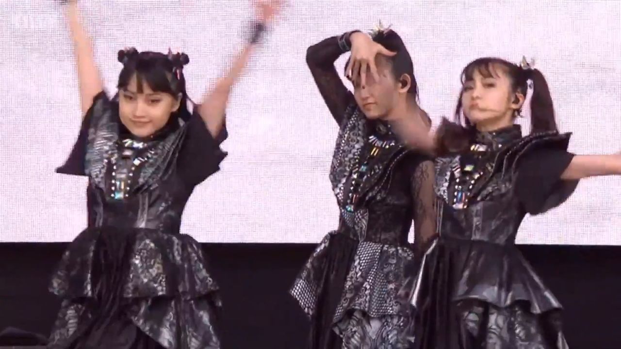 Babymetal グラストンベリーでも鞘師が登場 ベビメタの正式メンバーになりそう Youtubeまとめニュース