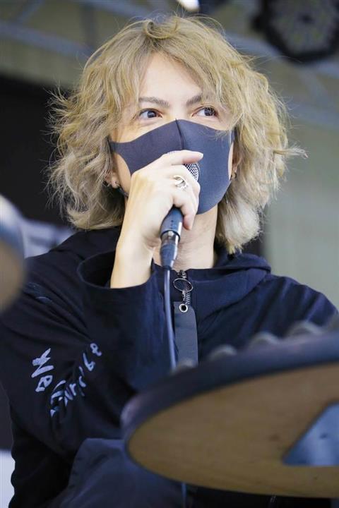 芸能 手越祐也へのエールを謝罪したhydeに同情の声 あなたが謝ることないのよ 日本は息苦しいわ 芸スポ速報 でございます 芸能 手越祐也へのエールを謝罪したhydeに同情の声 あなたが謝ることないのよ 日本は息苦しいわ 芸スポ速報 でございます
