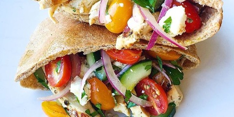 Greek Salad Pita Pockets with Grilled Chicken