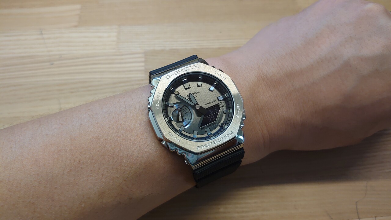 CASIO G-SHOCK GM-2100-1AJF