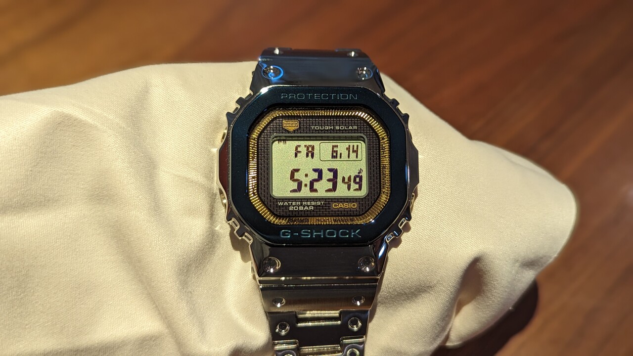CASIO G-Shock クリスタル装飾 腕時計 【公式通販】