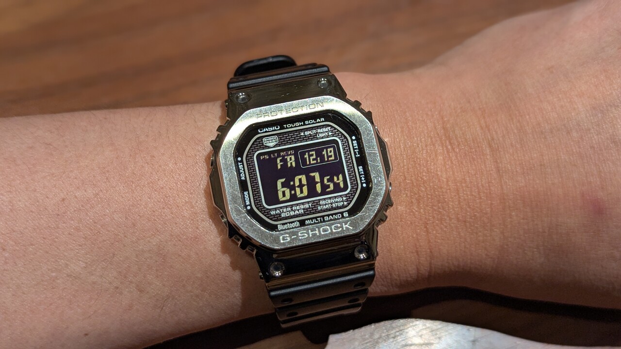 修理完了〉「GMW-B5000-1JF」の故障は、ただの電池交換ではなかった