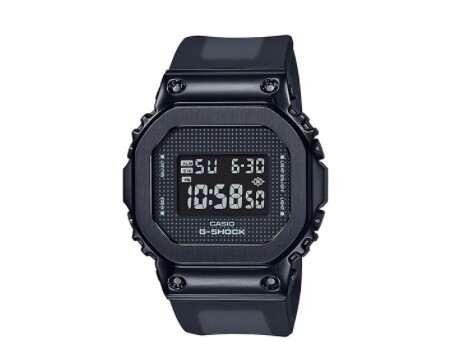 G-SHOCK GM-S5600SB-1 ブラック メタルカバー 美品 G-SHOCK GM-S5600SB-1 ブラック メタルカバー 美品 - メルカリ