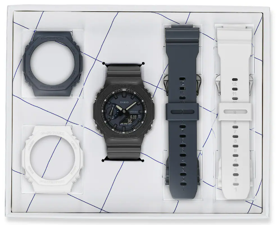 新品未使用　everyone G-SHOCK GAE-2100EV-1AJR everyone × G-SHOCK『GAE-2100』が国内3月25日／4月14日に発売