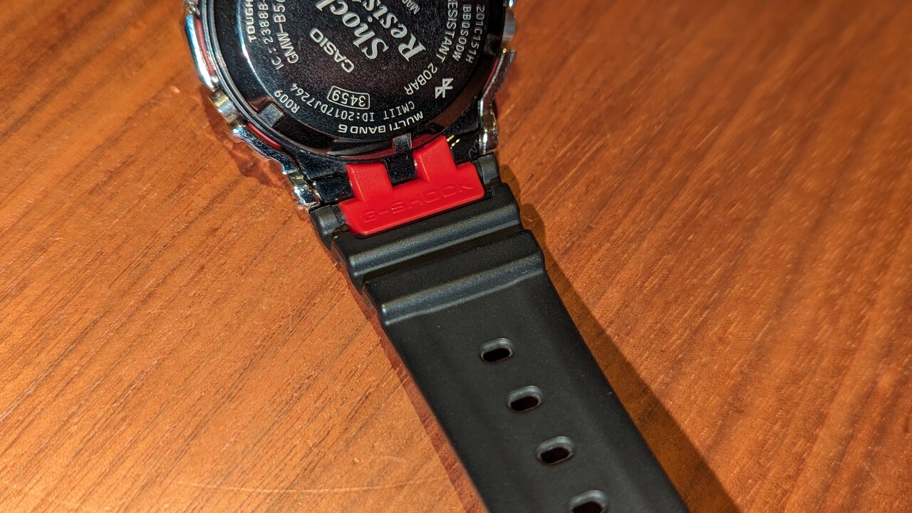 CASIO公式動画を参考に「GMW-B5000-1JF」をお手入れ！綺麗になった 