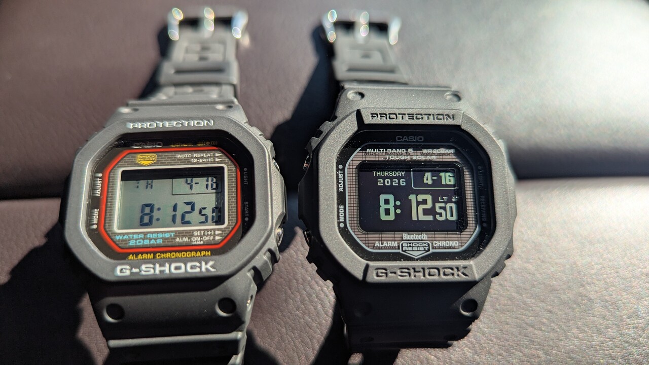 DW-5000RとGW-BX5600は二者択一ではない。”伝統”か”革新”か…。まさに