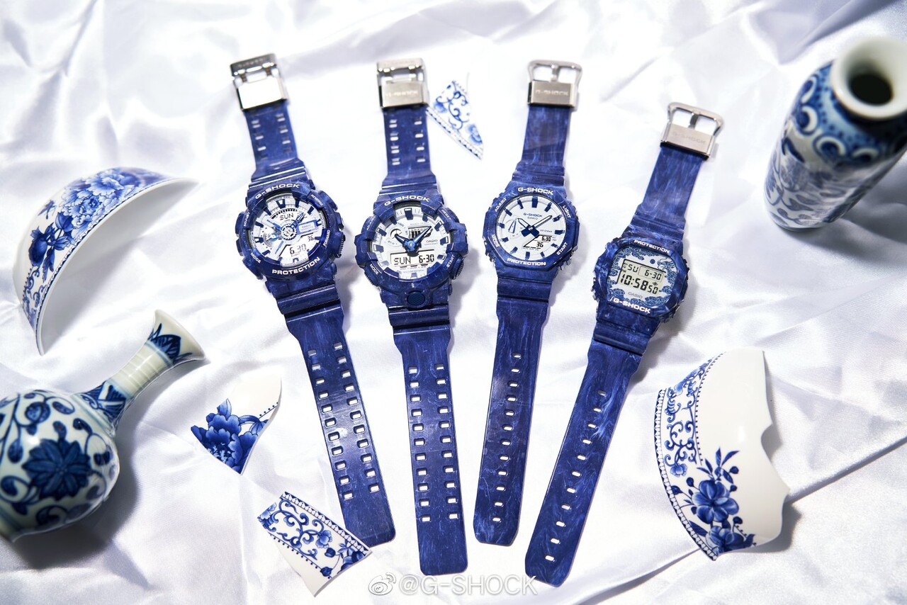 青花磁 中国の陶磁器「青花磁器」をモチーフにしたカシオークを含む