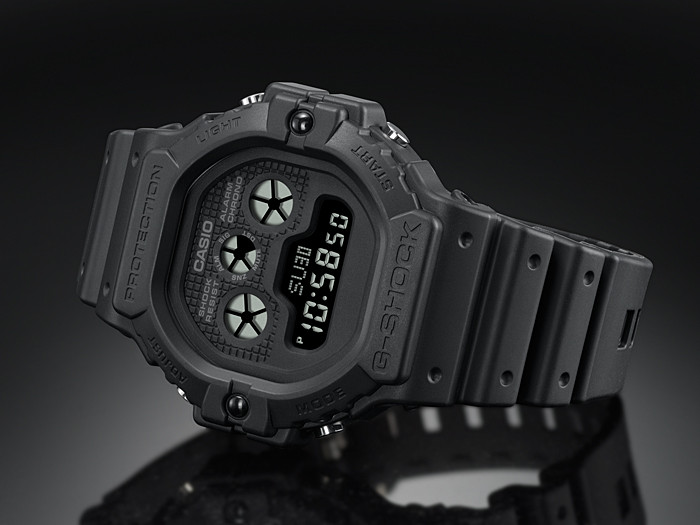 G Shockの原点の4つの姿がシンプルな黒に 時代もスタイルも超越するモデルがここに登場 シリーズ Great G Shock World G Shockの原点の4つの姿がシンプルな黒に 時代もスタイルも超越するモデルがここに登場 シリーズ Great G Shock World
