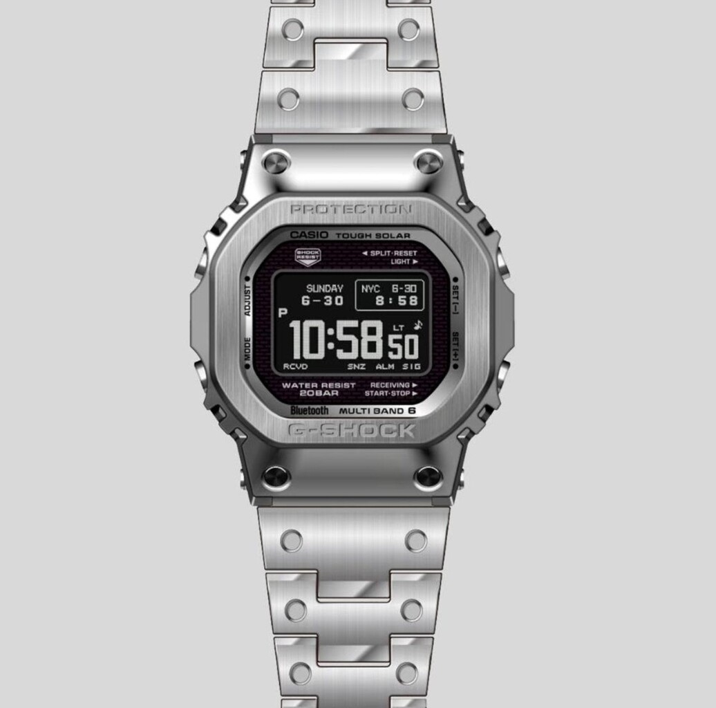 新世代フルメタル「GMW-BZ5000D」の黒金モデルは特別モデル！”CASIO