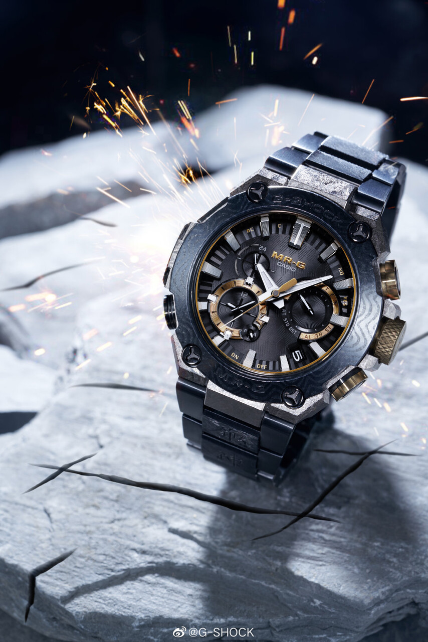 G-SHOCK40周年記念「MRG-B2000GA-1A」が中国で登場。国内では G-SHOCK40周年記念「MRG-B2000GA-1A」が中国で登場。国内では