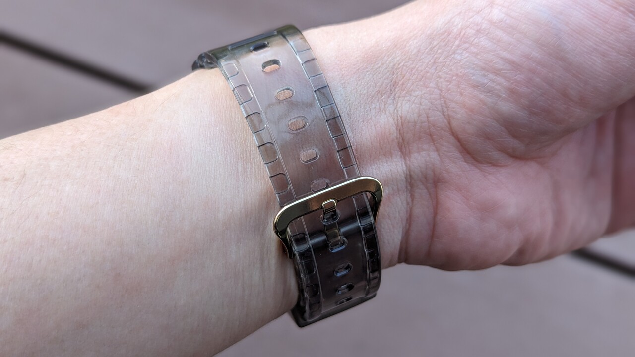 16年前ゲットした”グレースケルトン”モデルの現在の黄ばみは？驚きの