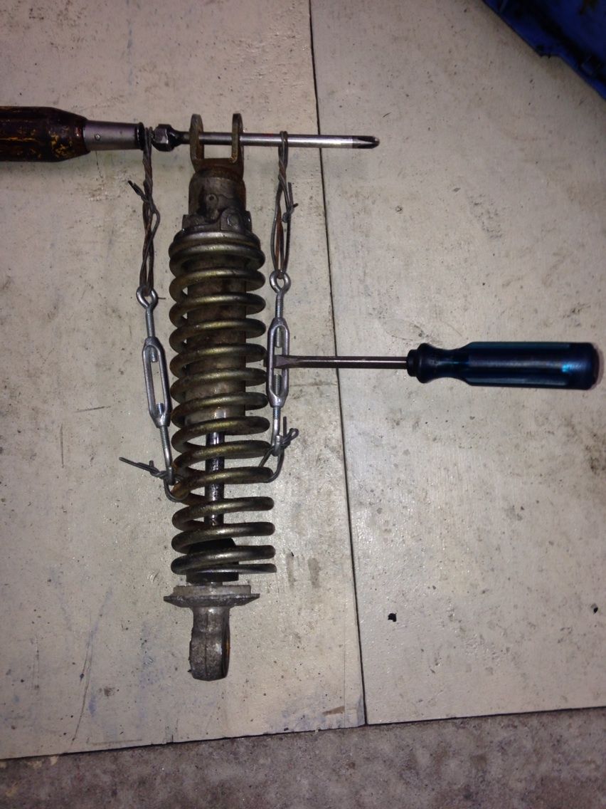 3日目 リアサスペンション分解 Gs750レストア生活